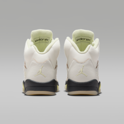 Chaussures de sport Nike,
Air Max coussin amorti,
Flyknit respirant et léger,
Dunk chaussures de planche vintage,
La Air Force 1
